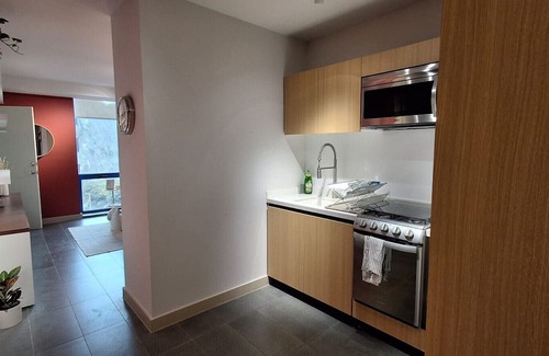 Lomas de Santa Fe Apartamento | Luxury Bauhaus Nest (Pool/Gym/Park/Restaurant)