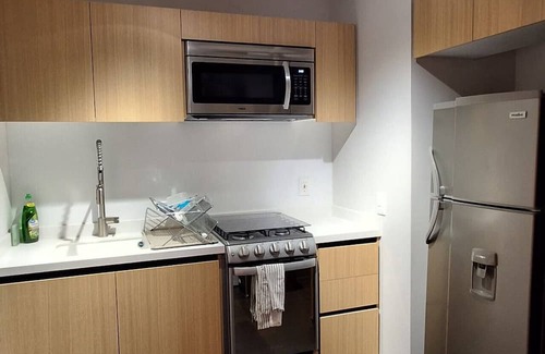 Lomas de Santa Fe Apartamento | Luxury Bauhaus Nest (Pool/Gym/Park/Restaurant)