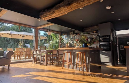 Cranbrook Casa | Artist's Hawkhurst Home with Pool and Sauna