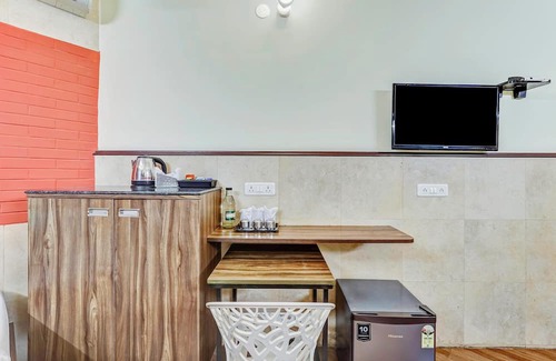 Teynampet Apartamento | Season 4 Residences Near US consulate