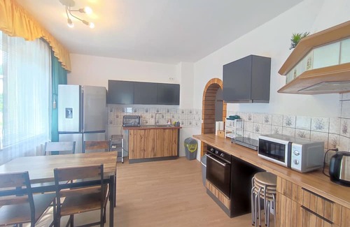 Bad Elster Apartamento | Werienwohnung 1, in Bad Elster