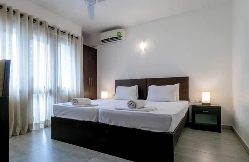 Peliyagoda Apartamento | Marvelous 3-bedroom apartment with AC in Peliyagoda by Alimankada Residencies