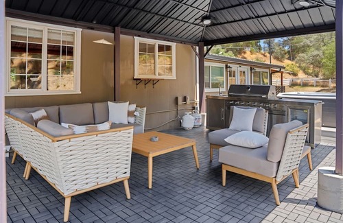 Mariposa County Casa | The Spa @ The Cabin