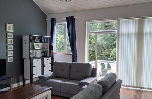 Tralee Casa | Large split-level house 4km from Tralee.