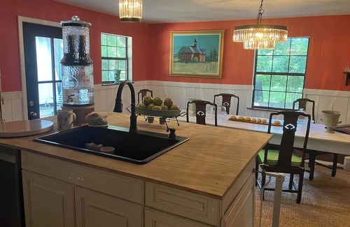Citra Casa | Beautiful accommodation for a peaceful stay, close to W.E.C. Gainesville, Ocala.