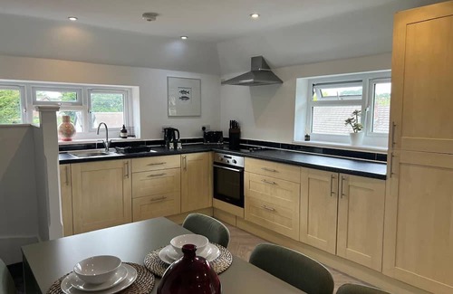 Horley Apartamento | 2 Bed Near Gatwick with Parking