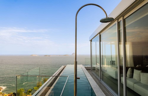 Vidigal Casa | ADV006 Charming penthouse with sea view in Vidigal