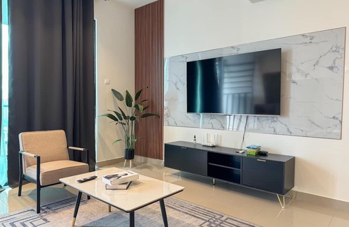 Kuala Lumpur Apartamento | AJ Suites by Rilaks, 3 Bedrooms 3 Baths for 7 Guests in KL North