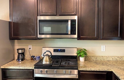 Tuscano Casa | Spacious 4BR Retreat Near Cardinal State Farm Stadium & Westgate
