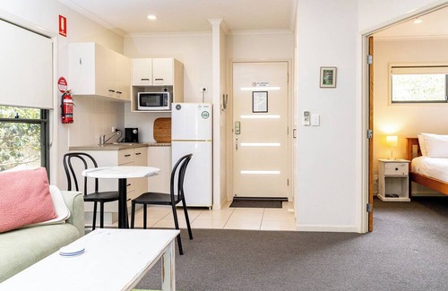Maleny Cabina | A Tranquil Getaway in Maleny
