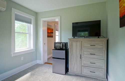 Still Pond Casa | High Tide Haven Suite