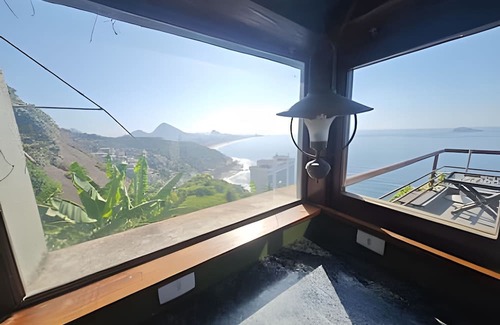 Vidigal Casa | ADV007 Villa for 7 with 360° views of all of Rio