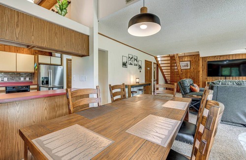 Valley Creek Run Casa | Ski, Hike & Fish: Mtn-View Maggie Valley Retreat