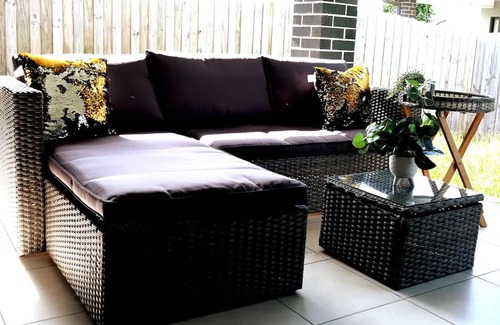 Kellyville Casa | Kellyville Modern & Stylish House for family &work