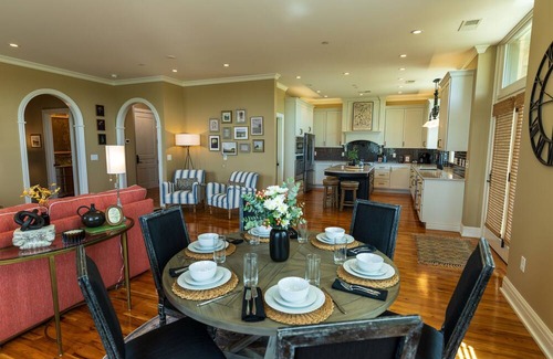 Salina Condominio | Condo in Historic Marymount College Building
