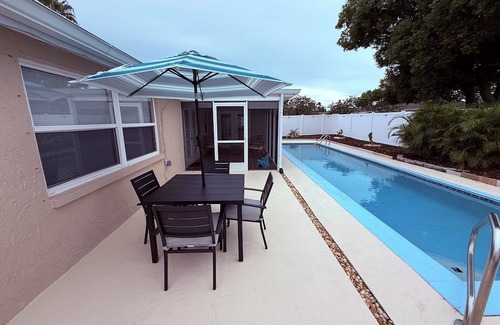 Regency Park Casa | Wonderful 3-bedroom house with Pool in Port Richey