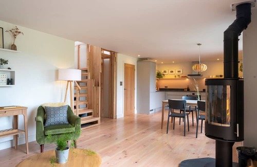 Westbrook Court Cabaña | Amberwood Lodge - Luxury Cottages