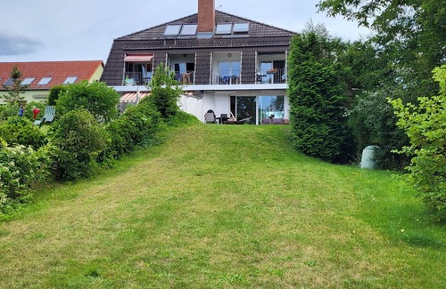 Dagow Apartamento | Terrassenwohnung am See by Interhome