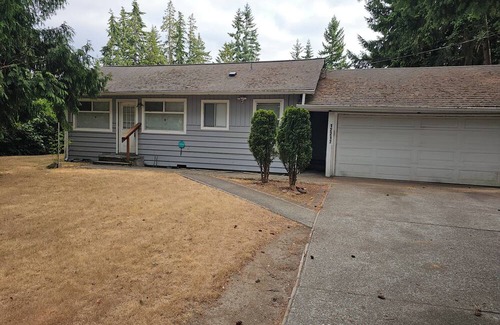 Silver Lake Casa | Wonderful 2-bedroom house in Everett