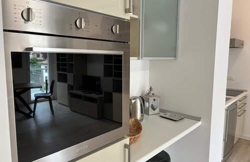Clusone Apartamento | Three-room apartment Europa A