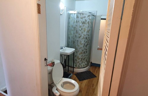 Peterborough Apartamento | Cozy Single Bedroom