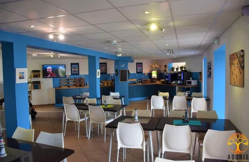Grandcamp-Maisy Hotel | Great Amenities! Parking, Pool, Pets Allowed! Close to Maisy Battery!