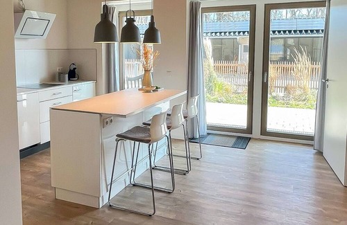 Ralswiek Casa | Landhaus Jarnitz- Spacious vacation home on Rügen - ideal for family vacations