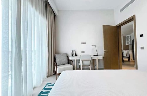 Ad-Dab'ah Hotel | Vida Marina Marassi 1-BR Suite