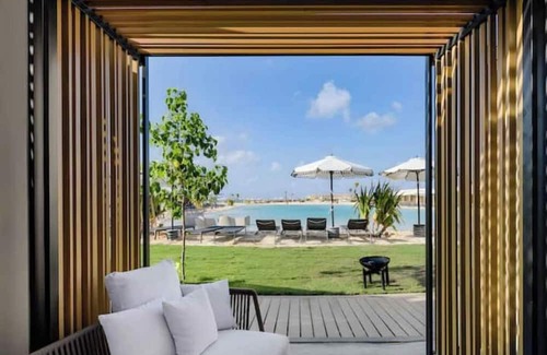 Ad-Dab'ah Cabina | Elegant 2-BR Cabin Casa Cook