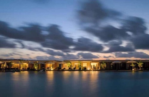 Ad-Dab'ah Cabina | Elegant 2-BR Cabin Casa Cook