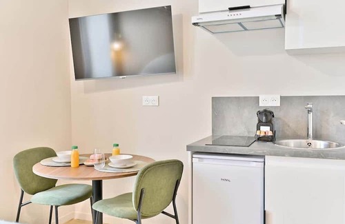 Le Pre-Saint-Gervais Apartamento | Studio cosy climatisé – confort & calme