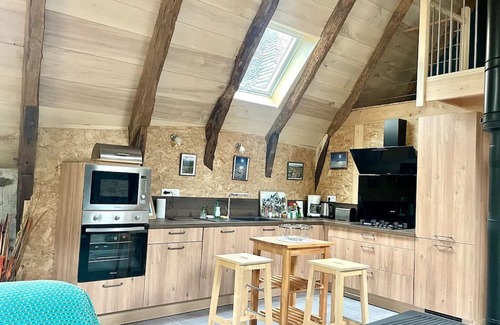 Coubisou Casa | Gîte Le Couderc de Coubisou, renovated barn