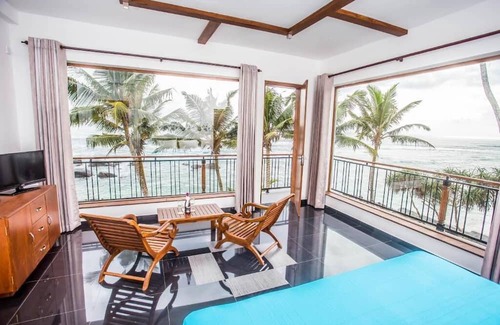 Polhena Complejo | 12 Bed Rooms Luxurious beachfront villa in Polhena