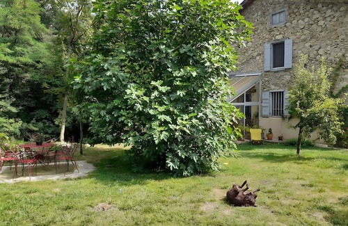 Carla-de-Roquefort Casa | The Song of the River – Exceptional and Unique Setting!