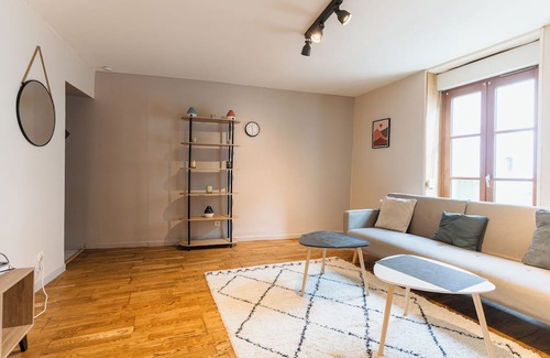 Ancy-Dornot Apartamento | Bright & warm 53 m² T2 - comfort, modern style, pets welcome.
