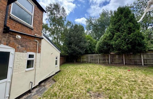 Moseley Casa | Comfortable family-friendly four bedroom house