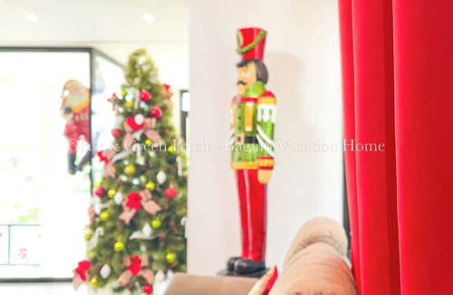 Baguio Villa | Charming 5-bedroom Villa in Baguio with Heated Dipping Pool :Glass & Green Perch