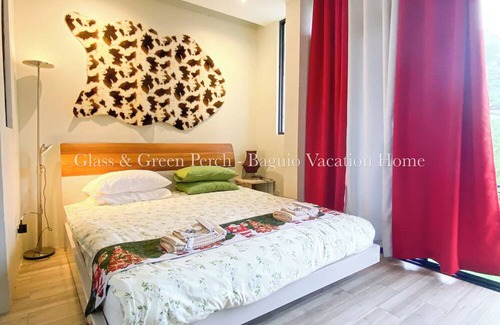 Baguio Villa | Charming 5-bedroom Villa in Baguio with Heated Dipping Pool :Glass & Green Perch
