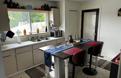 Port Edward Casa | Relaxing Port Ed Coastal Stay