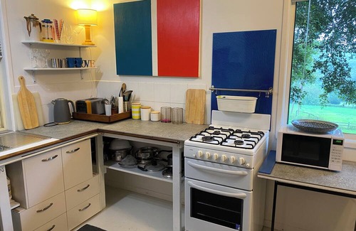 Maleny Cabina | Dads Art Studio