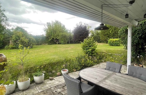 Buresø Casa | Spacious holiday home with large plot by Buresø