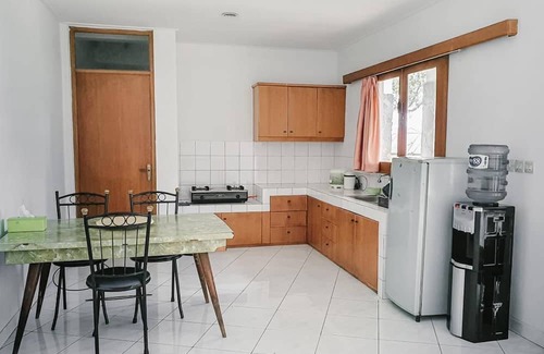 Parongpong Villa | Callming 4 bad room villa with private pool at Jawa Barat