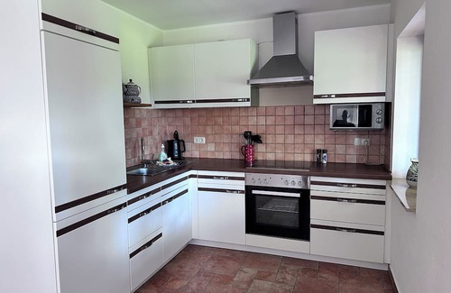 Carinerland Apartamento | Landhäuschen Danneborth: Detached vacation home with garden and terrace in län