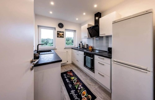 Hulzweiler Apartamento | Serviced apartment with fully furnished workspace