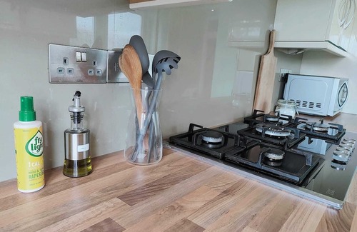 Selhurst Casa | Bright 3BD House Near East Croydon Station