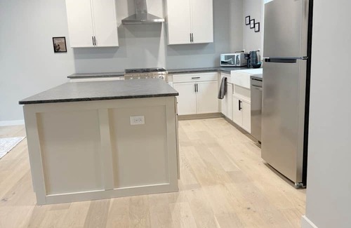 Easley Casa | Tigers Friends! 18 mls to Clemson, 737 mls to NYC 2 BD 2.5 Bath