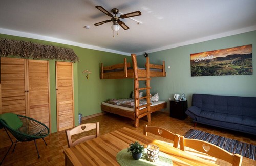 Rothenburg/O.L. Cama Y Desayuno | Shared room for up to 4 people - Pension Cubana