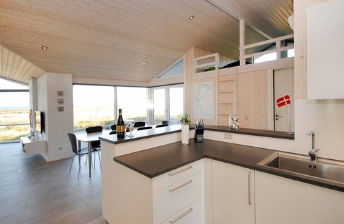 Trend Casa | "Arisa" - 100m to the fjord by Interhome