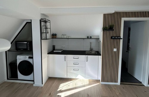 Alt-Muhlburg Apartamento | Light-filled top-floor studio in Karlsruhe-Mühlburg - APOLONIAliving
