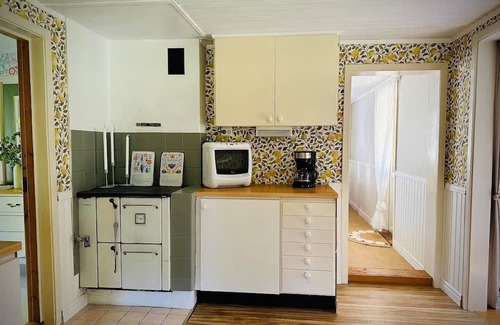 Vretstorp Chalet De Esquí | Charming, renovated holiday home in a secluded location a few minutes from the lake